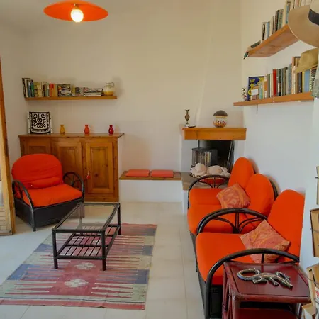 Casa Ilune بيت للعطل كالا غونوني